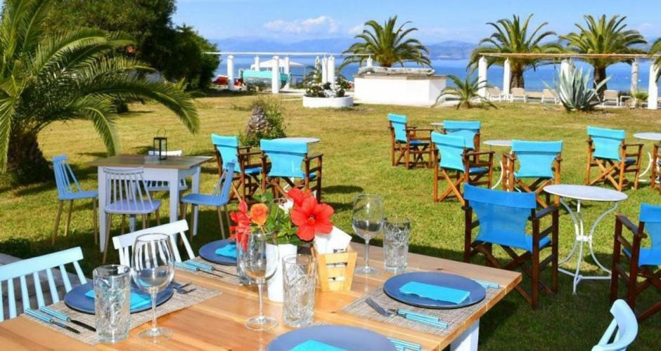 Umbrella Beach Apartments Kávos Екстериор снимка