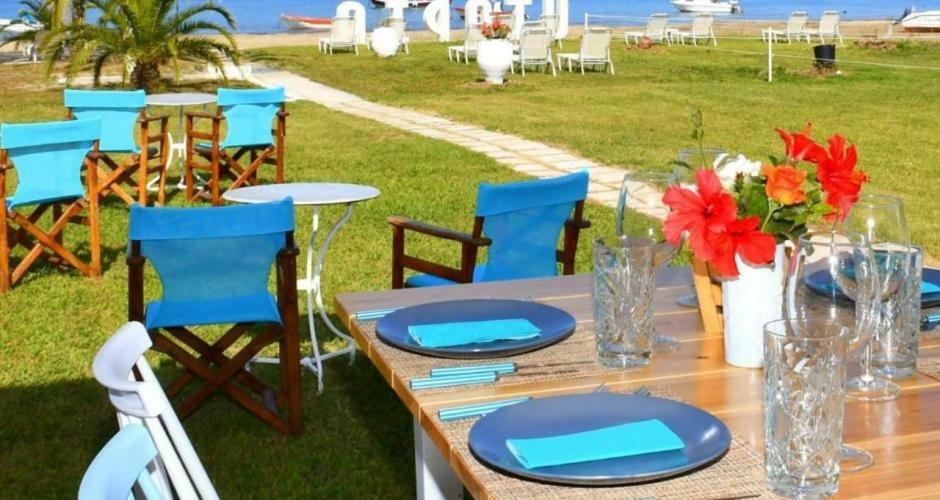 Umbrella Beach Apartments Kávos Екстериор снимка